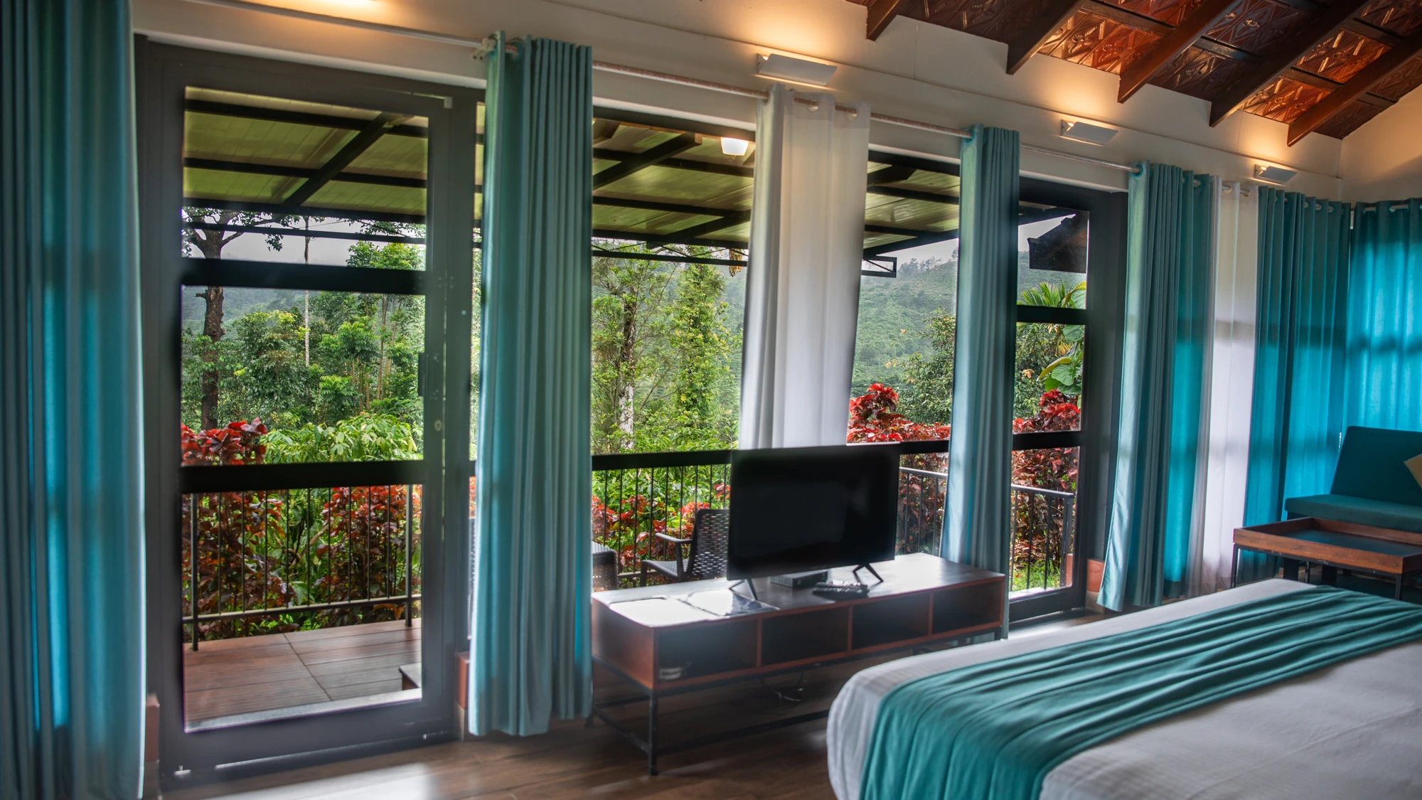 Mountain View Cottage Room